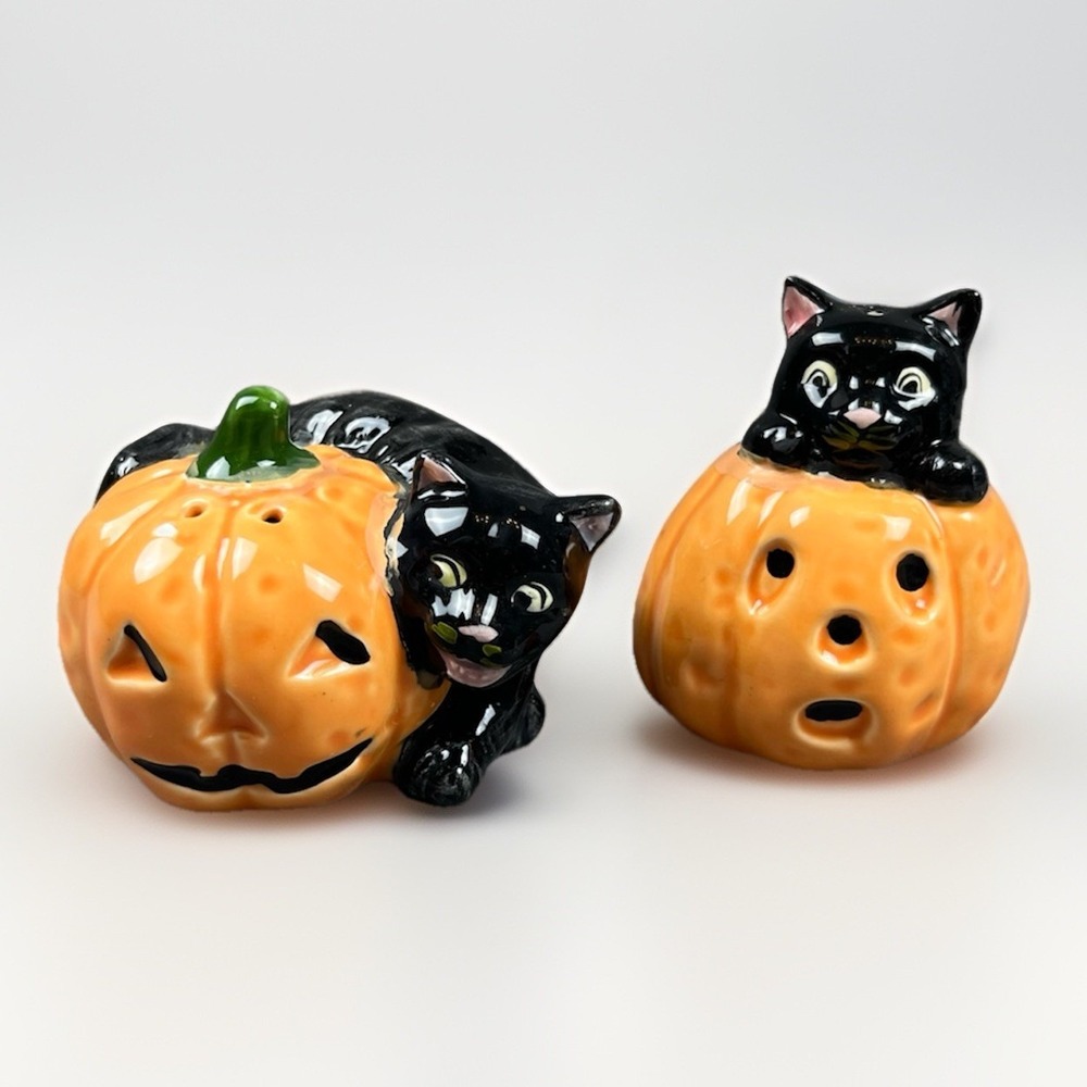 VTG Cat Jack O Lantern Pumpkin Salt & Pepper Shakers Halloween Rare MSR Imports